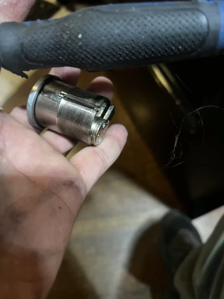 Cash Register Cage Lock Replacement in Manhattan, NYC